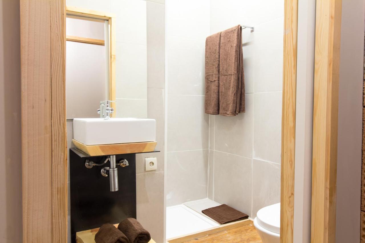 Feel At Home Guest House 欧瓦 外观 照片