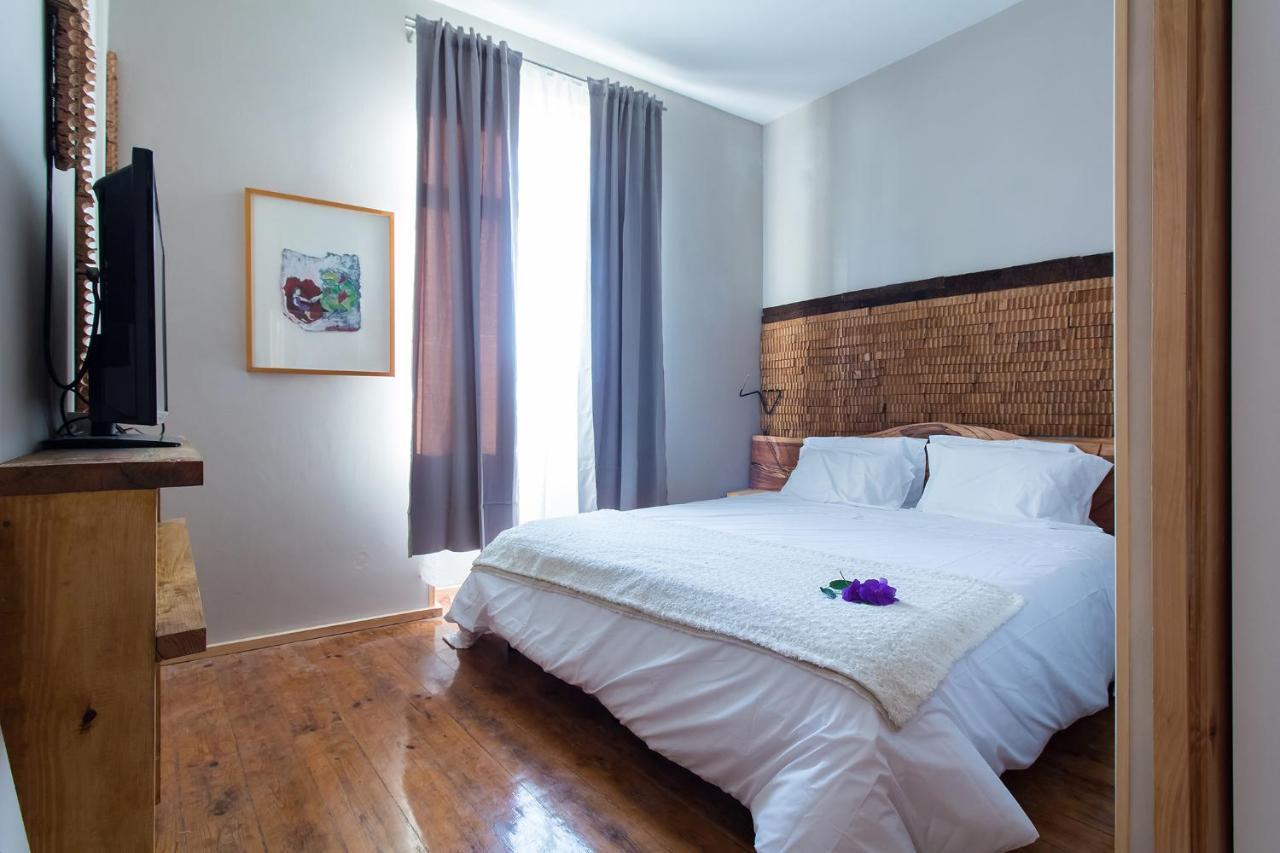 Feel At Home Guest House 欧瓦 外观 照片