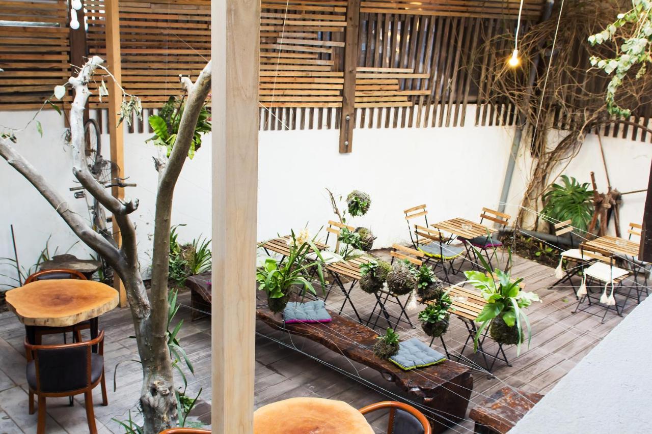 Feel At Home Guest House 欧瓦 外观 照片